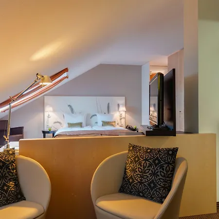 Hotel Nestor Stuttgart-ludwigsburg 4*